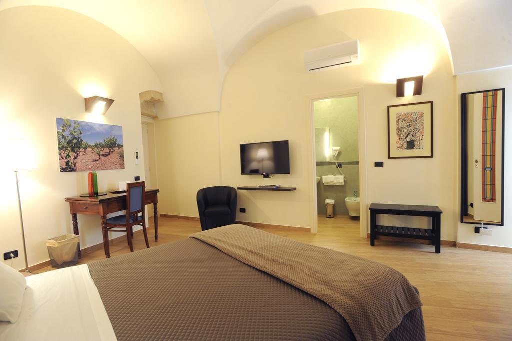 Negramaro Suite B&B Lecce Room photo